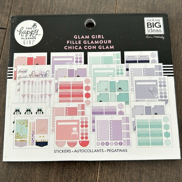 HAPPY PLANNER Glam Girl Planner Bundle, Sticker Books, Dashboards Stationery Kit - Picture 3 of 17